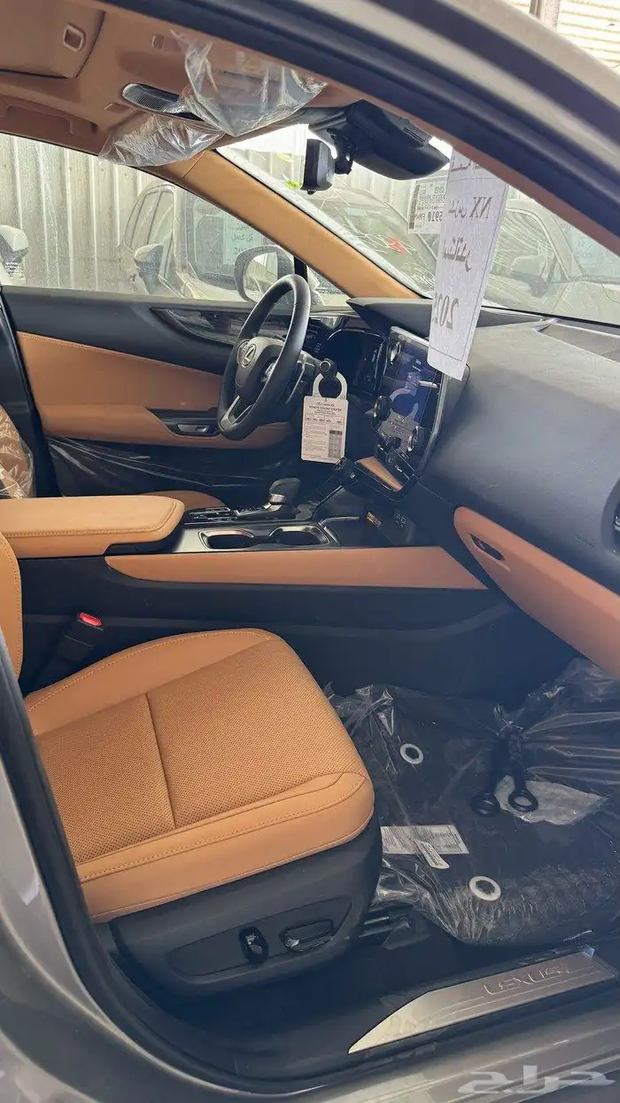 لكزس NX350 - استاندر - سعودي - 2025 8