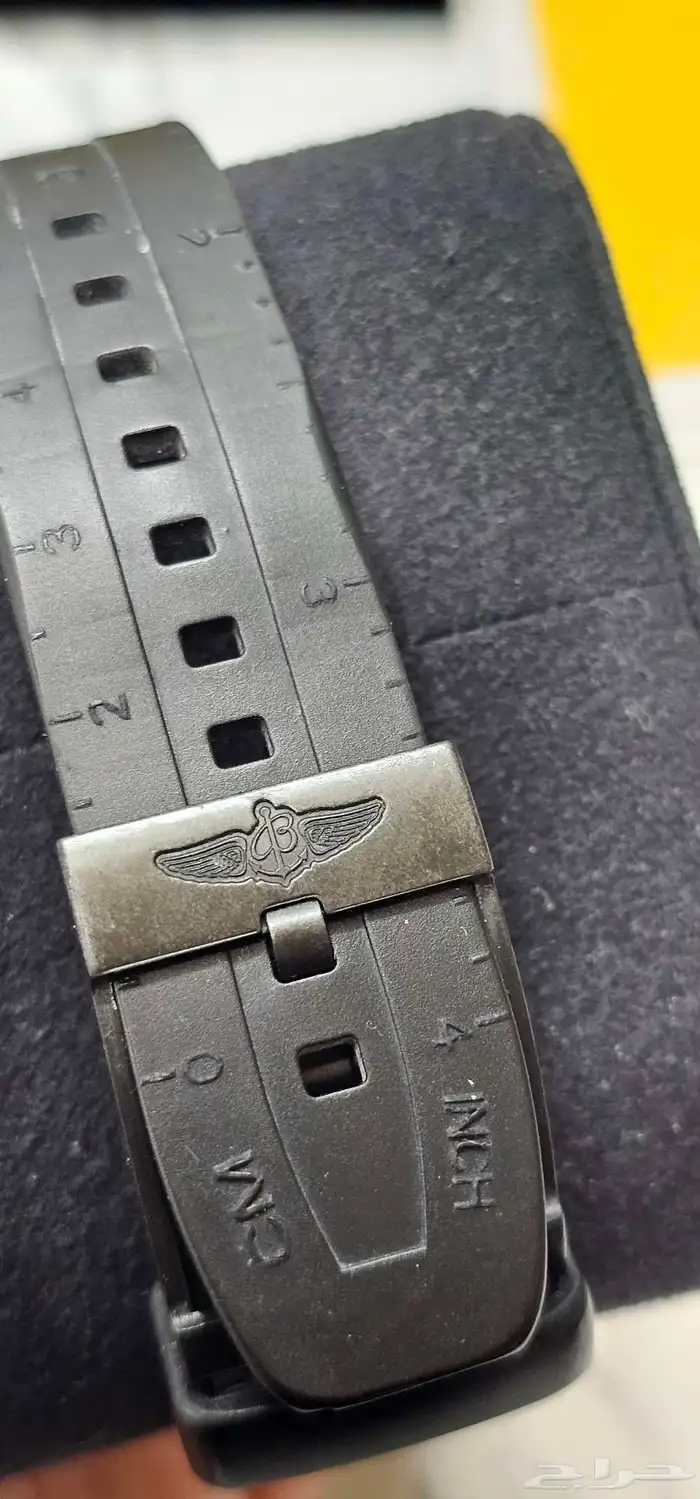 ساعه Breitling colt skyracer من بوتيك برتلينغ لندن 5