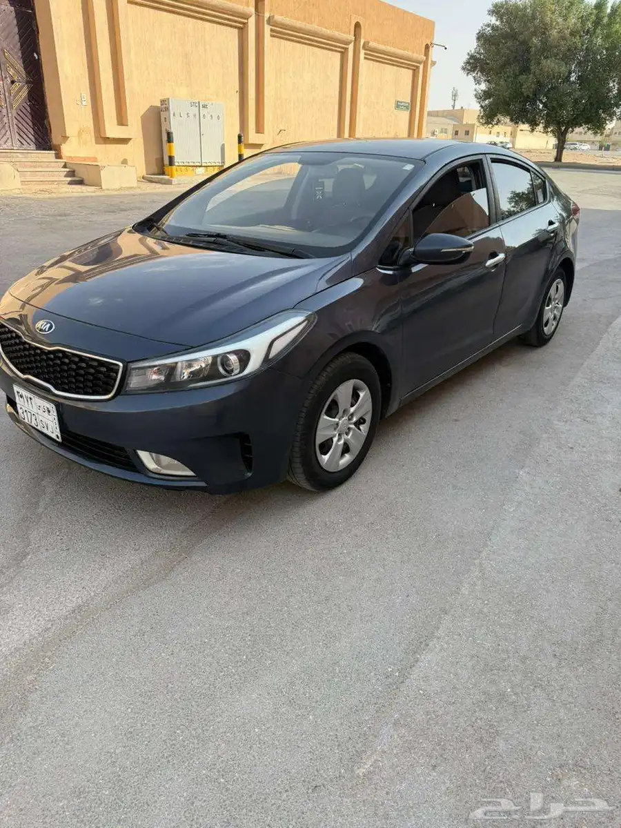 كيا سيراتو موديل 2017 6