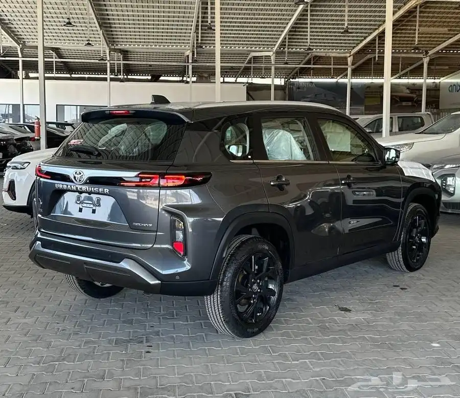 تويوتا أوربان كروزر جى ال 2025 - toyota urban cruiser GL 5