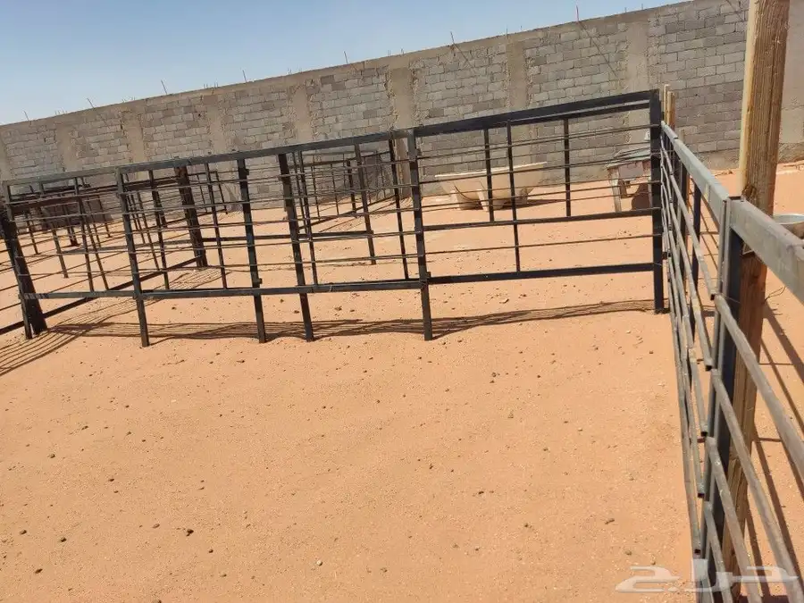 حديد مجلفن احواض مويه وبرسيم 1