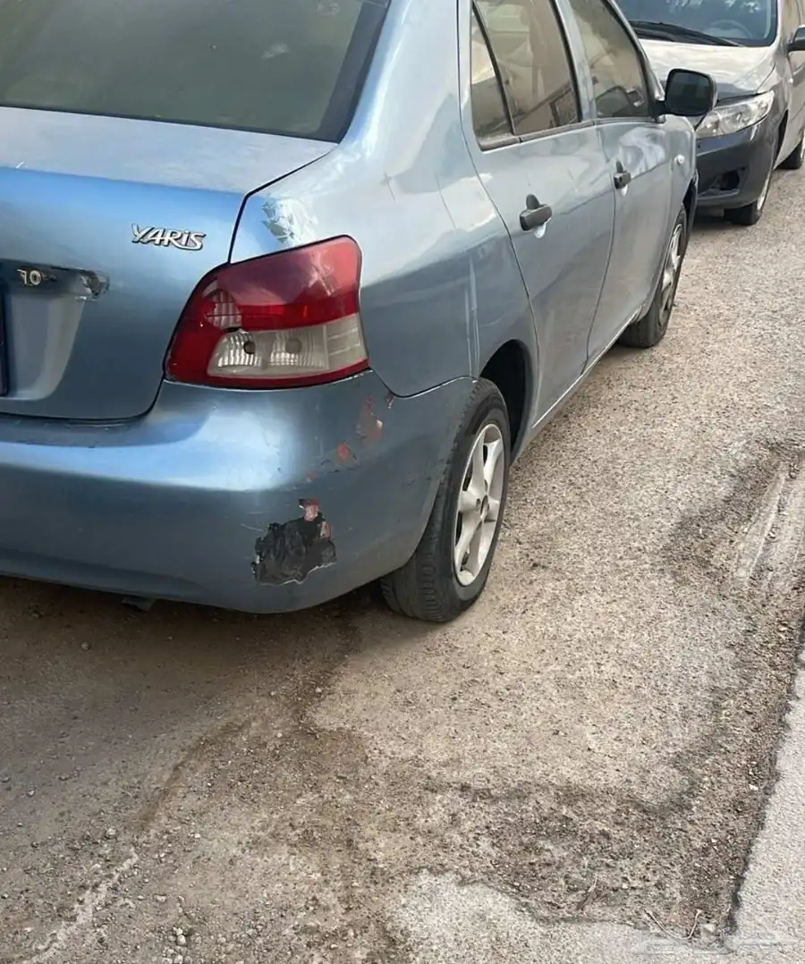 للبيع يارس 2011__ ممشى 280.000km __الجير تماتيك ___ 1
