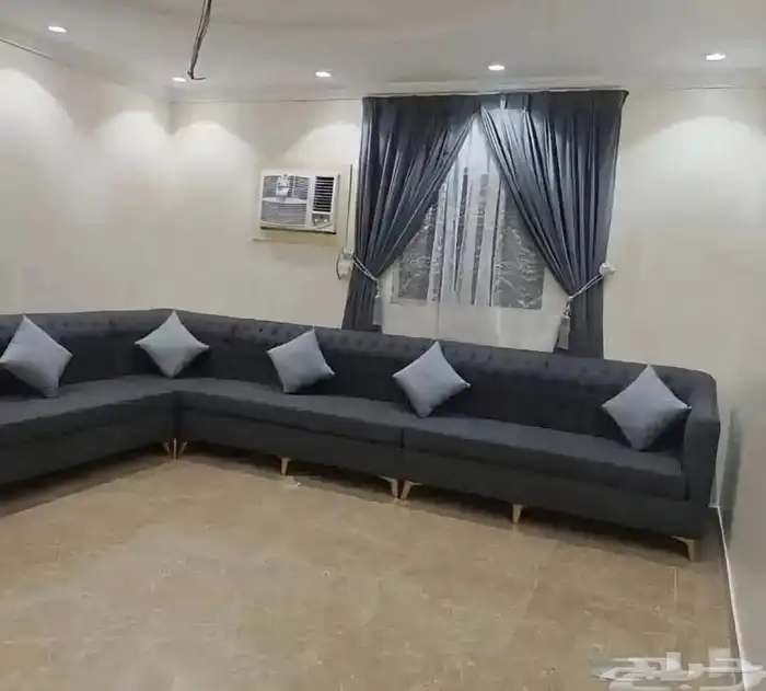 الحسام لتفصيل وتنجيد جميع انواع الكنبات والستائر 3