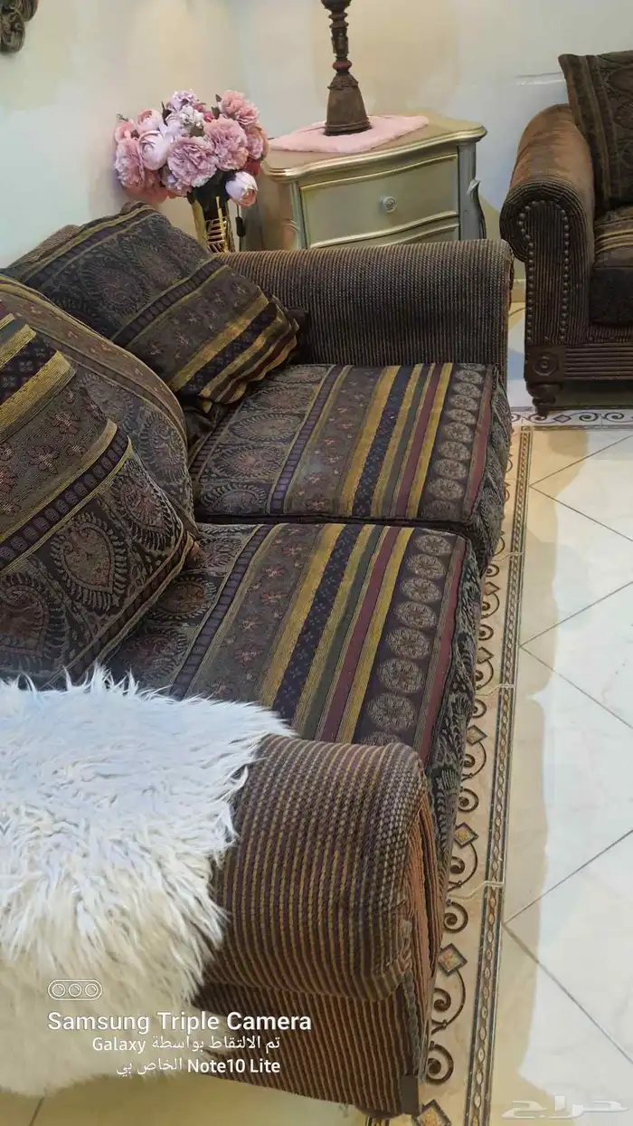 كنب هوم سنتر ثلاثية وثنائية ومفردتين خشب قوي جدا 2