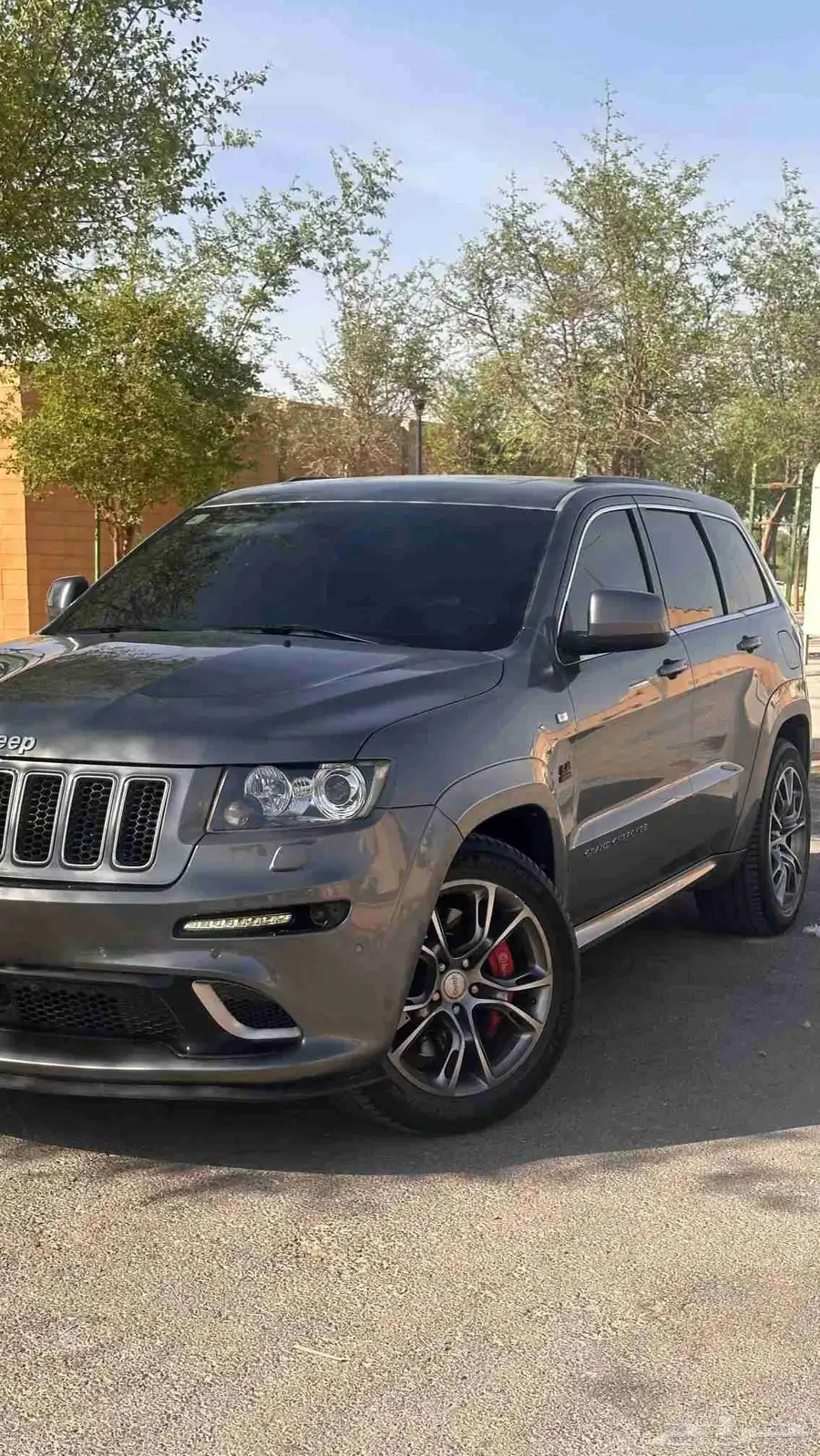 جراند شيروكي srt 2013 2