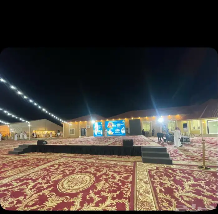 شات لليجار واستيتج مع الصوتيات والفرشات والكراسي ولا ضاءه 0