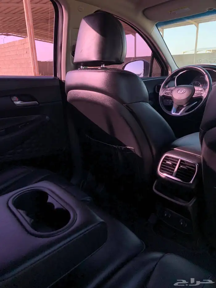 Hyundai Santafi 2019 11