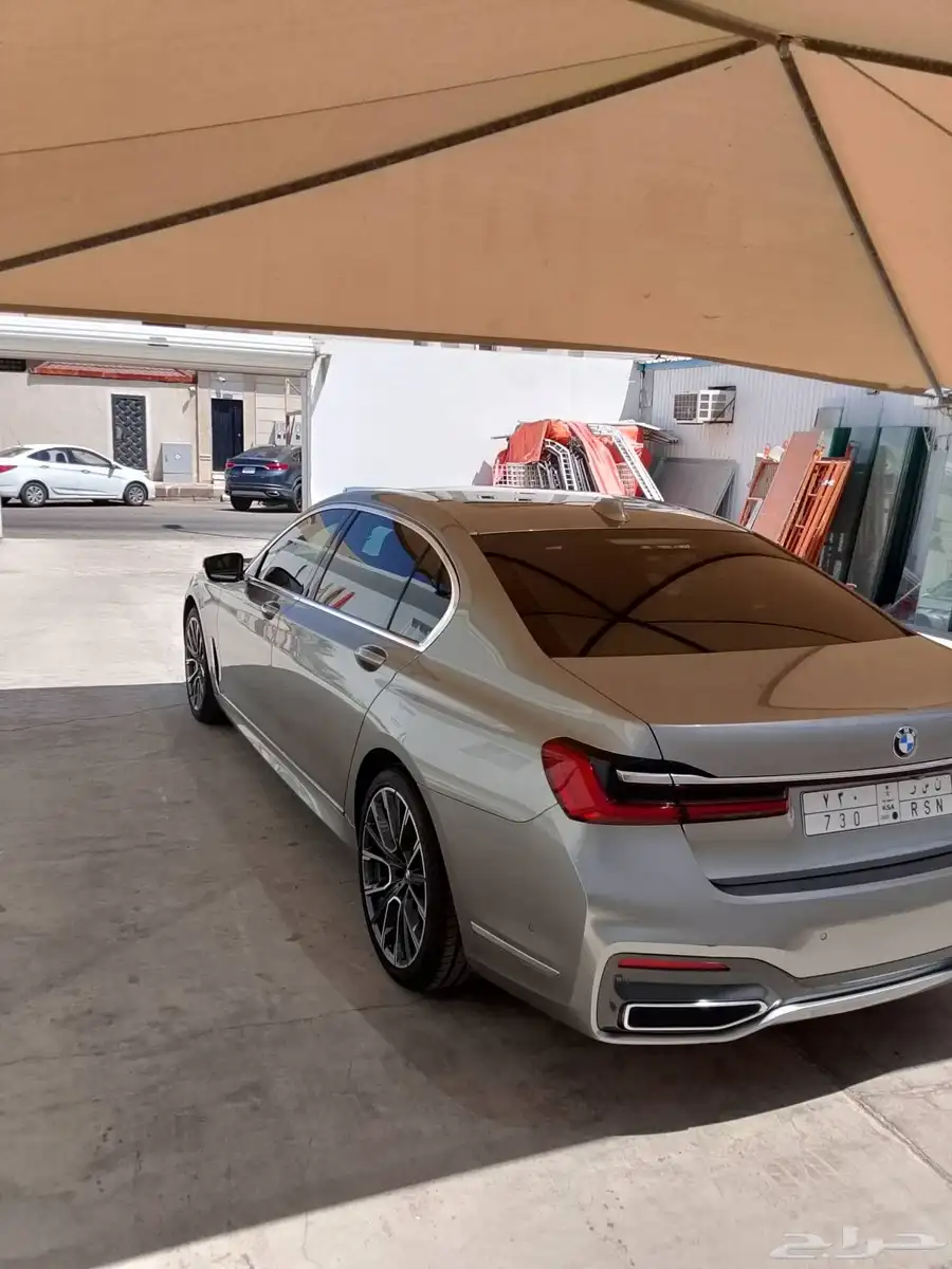 بي ام دبليو 730موديل 2020 4