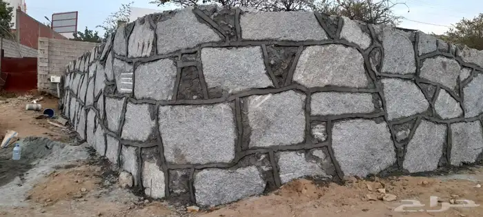 جميع انواع الاشغال زفلت صبيات بنا بيت او عماره احواش بلك وحج 1