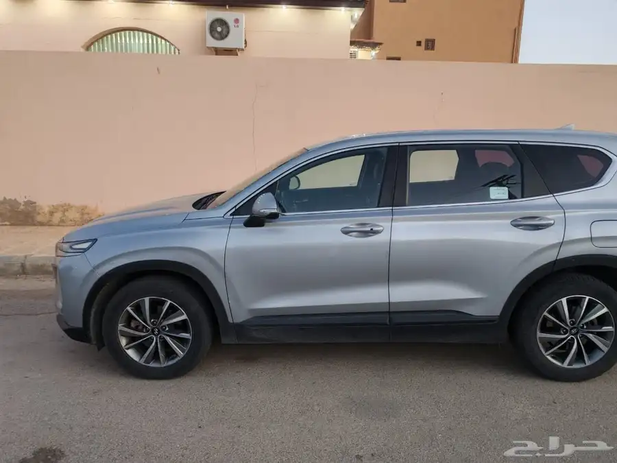للبيع سنتافي مديل 2019 ديزل ماشي 224000 0