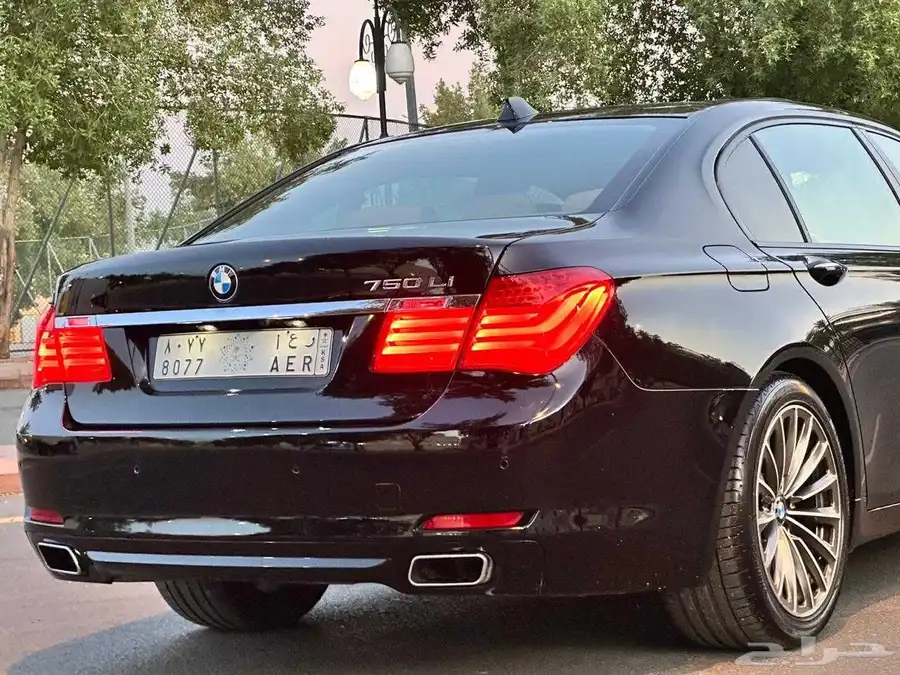 بي ام دبليو 750i 13