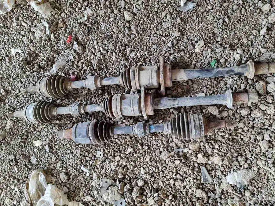 Toyota Corolla 2.0 part available axle 2014 0