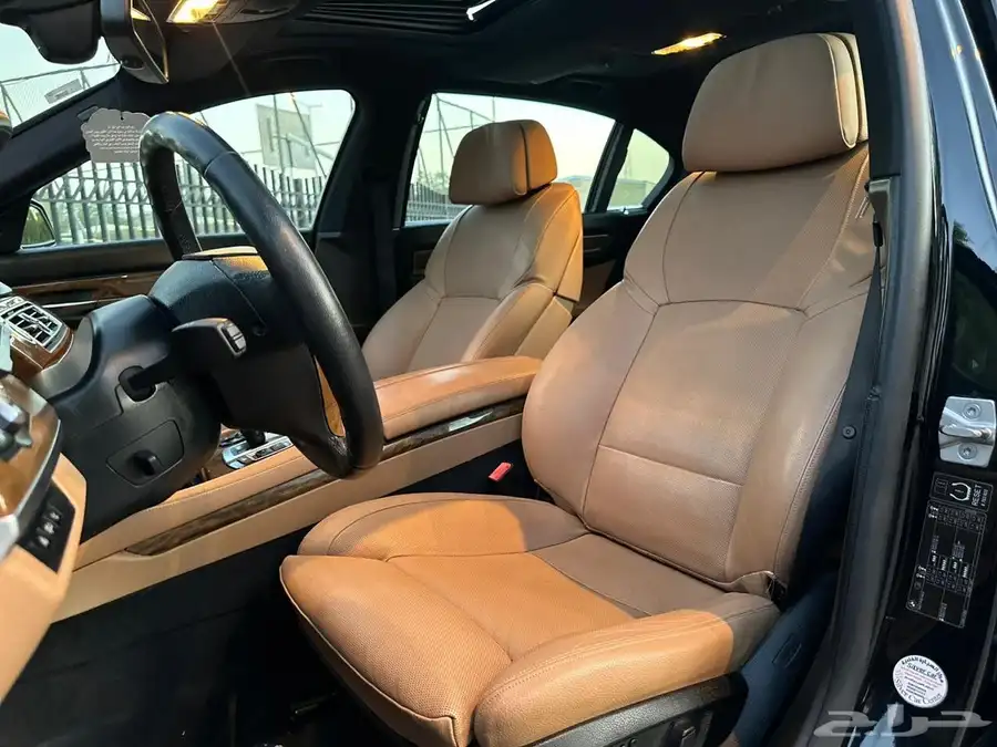 بي ام دبليو 750i 20