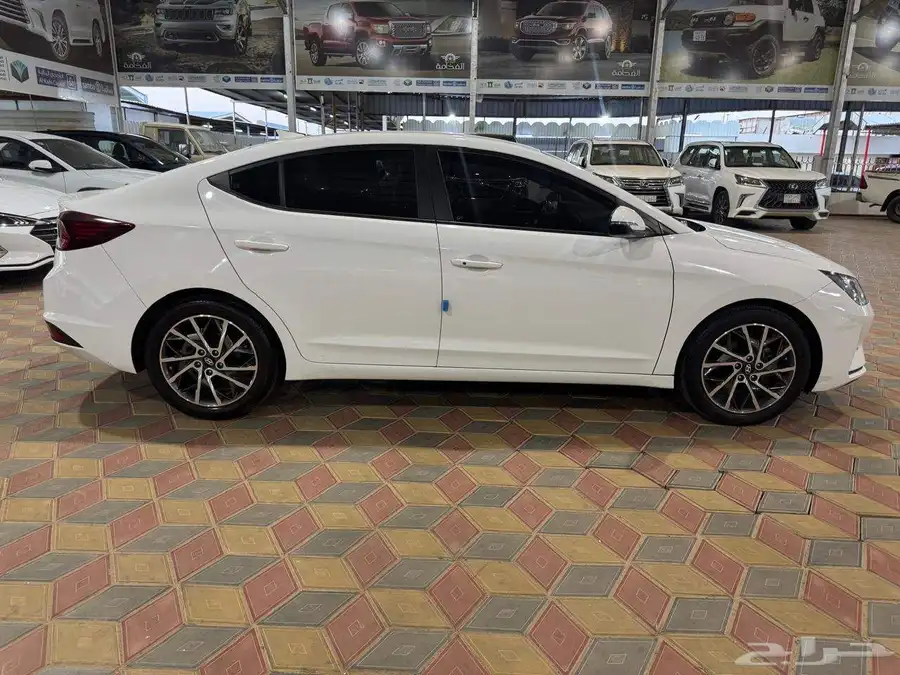 النترا بنزين 2020 بصمه شاشه مكيف خلفي وارد كوريا 3
