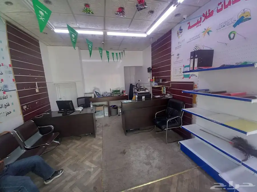 أدوات مكتبيه للبيع 2 كونتر   2 طابعه   2 شاشه 0