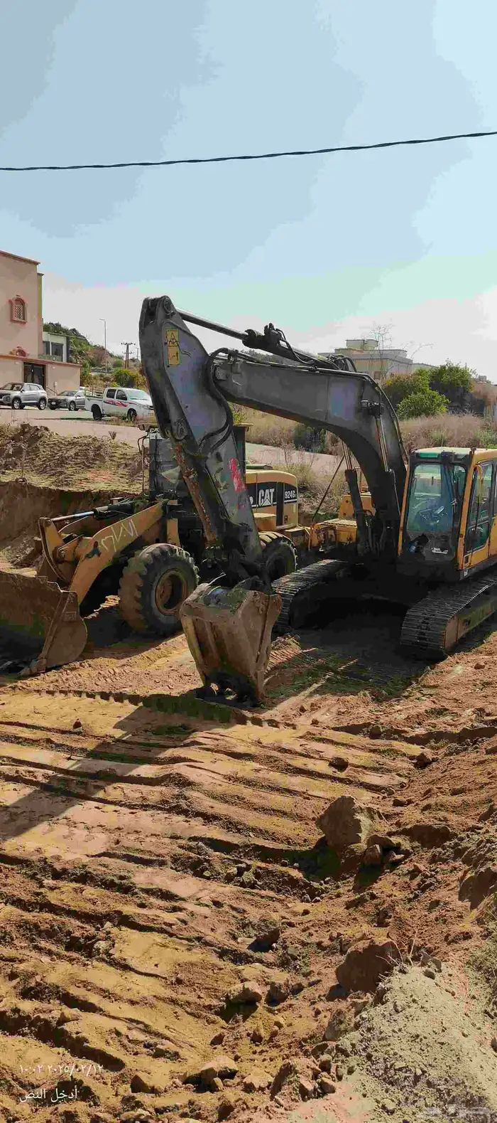 جميع انواع الاشغال زفلت صبيات بنا بيت او عماره احواش بلك وحج 7
