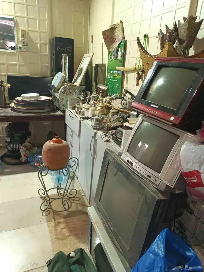 أدوات مطعم 0