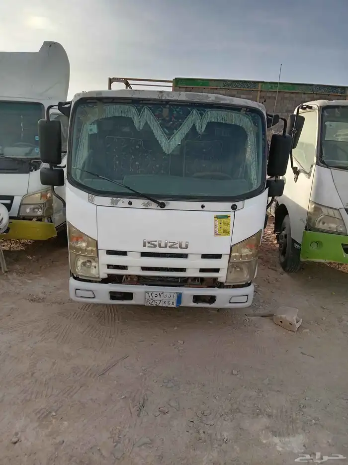 اسوزَ مستوبشي 0