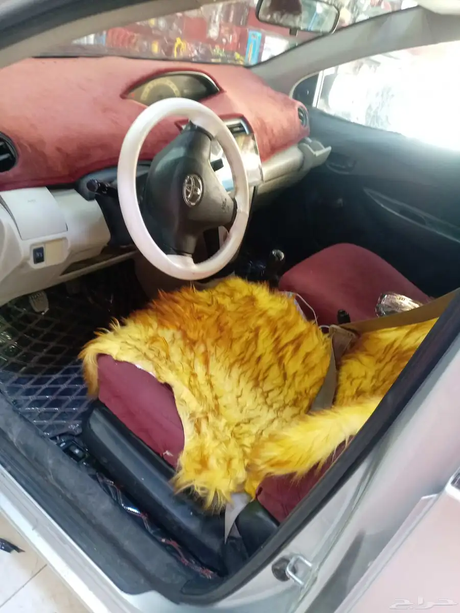 سيارة يارس جير عادي نظيف اقتصادية لبيع ولا إيجار 1