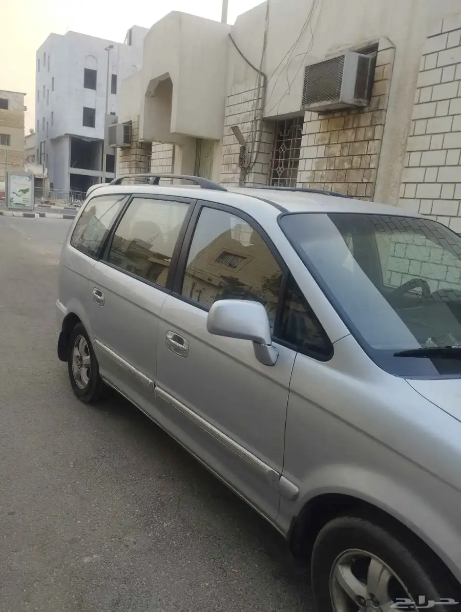 سياره تراجيت للبيع 1
