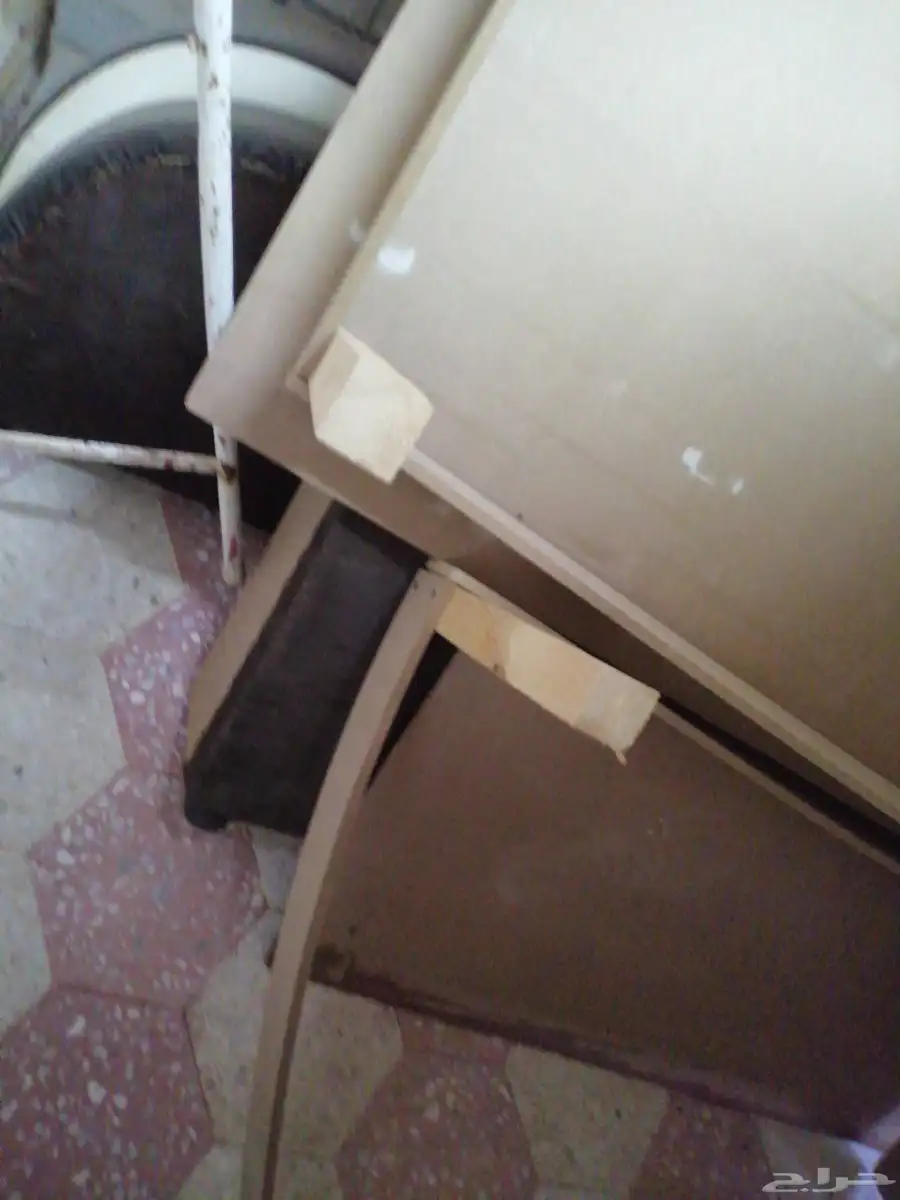 سرير للبيع السرير في حالة جيده السعر 430 ل التواصل 3