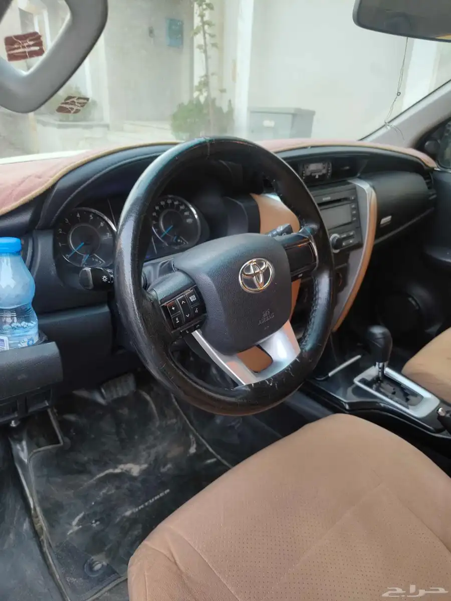 TOYOTA FORTUNER 2017 1