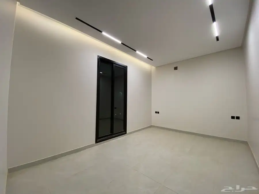 فلل للبيع حي العوالي 15