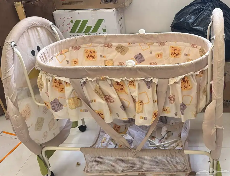 دفاية وسرير أطفال للبيع 3