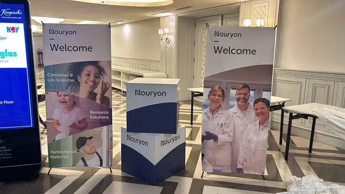 Design and implementation of booths and stands and organizat 14