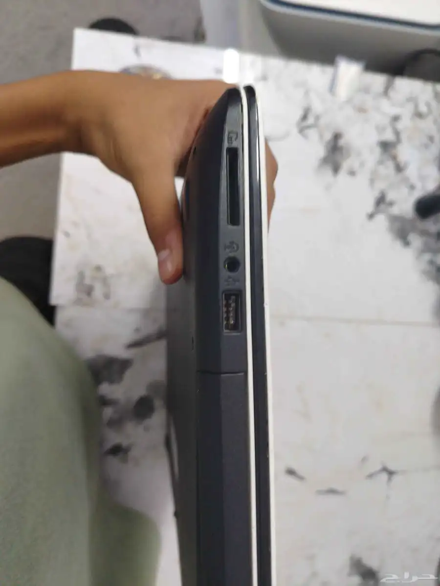 لابتوب Asus 1