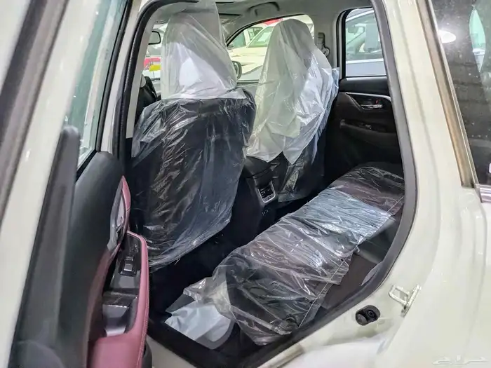 تويوتا اوربان 2025جي ال اكس فل كامل 5