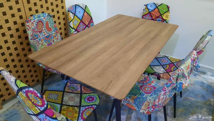 طاولة طعام عدد 6 مقاعد لبيع 3