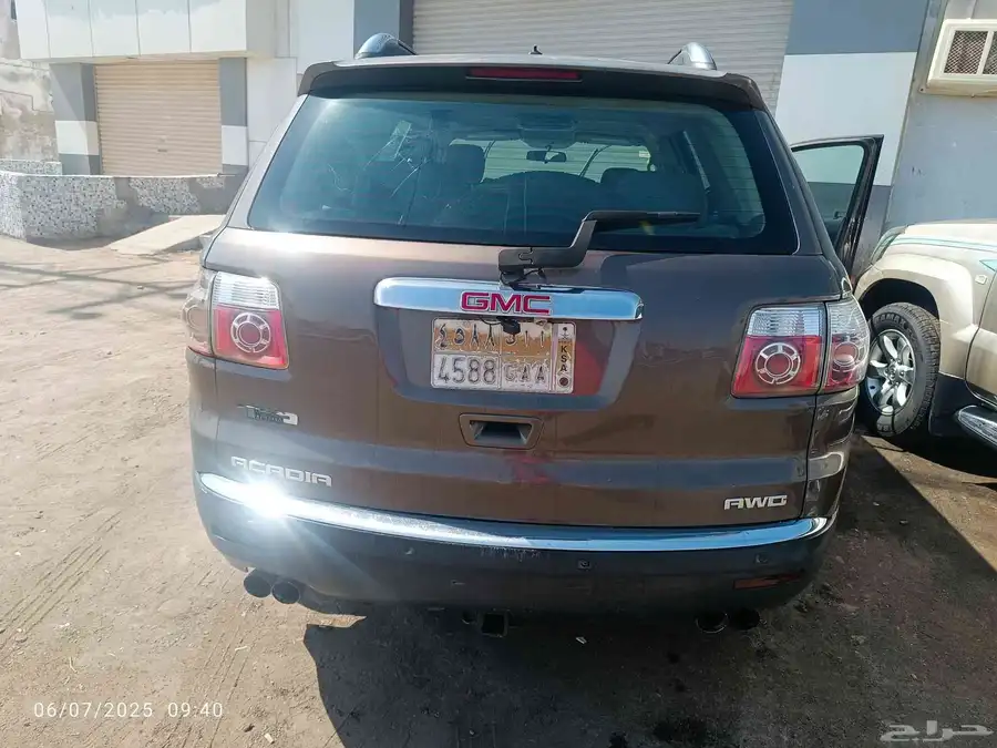 أكاديا 2008 GMC 1
