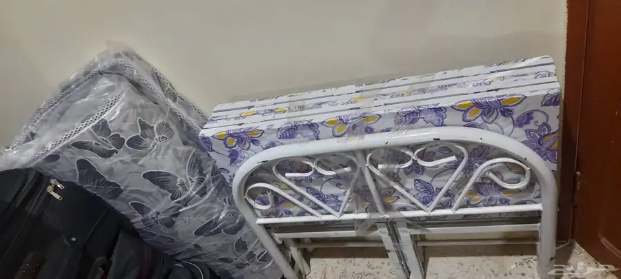 سرير مفرد جديد مع مرتبة جديدة 0