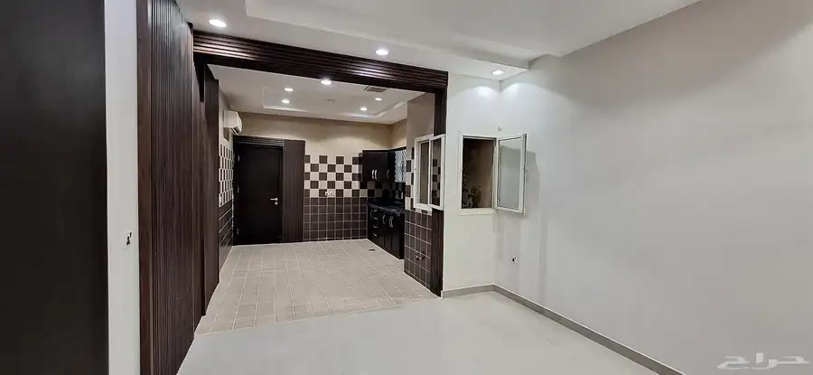 شقة غرفة واحدة ومطبخ وصالة كبيرة ودورة مياهOne-room apartmen 5
