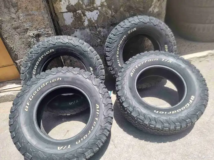 285 70 17 حجريه الكفرات نضيفه شرت 1