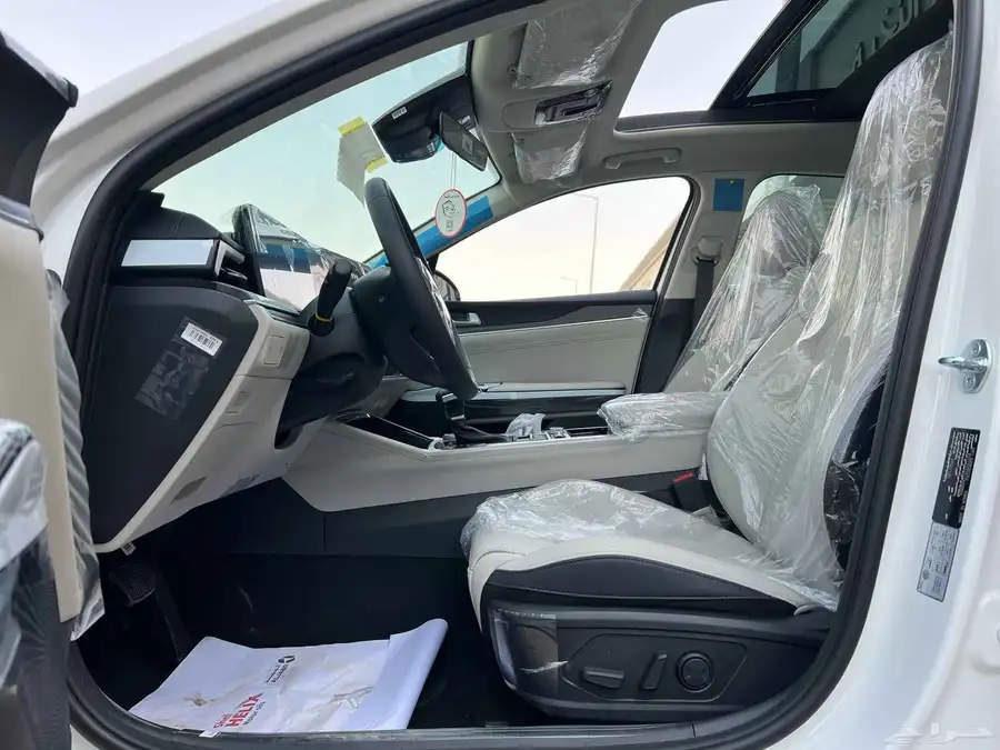 متوفر لدينا كيا K5 ستاندر مطور 2025 أبرز المواصفات   محرك 25 9