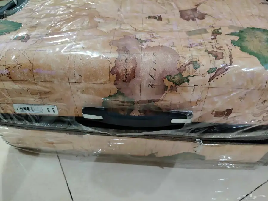 حقيبة سفر كبيرة للبيع نظيفة 1