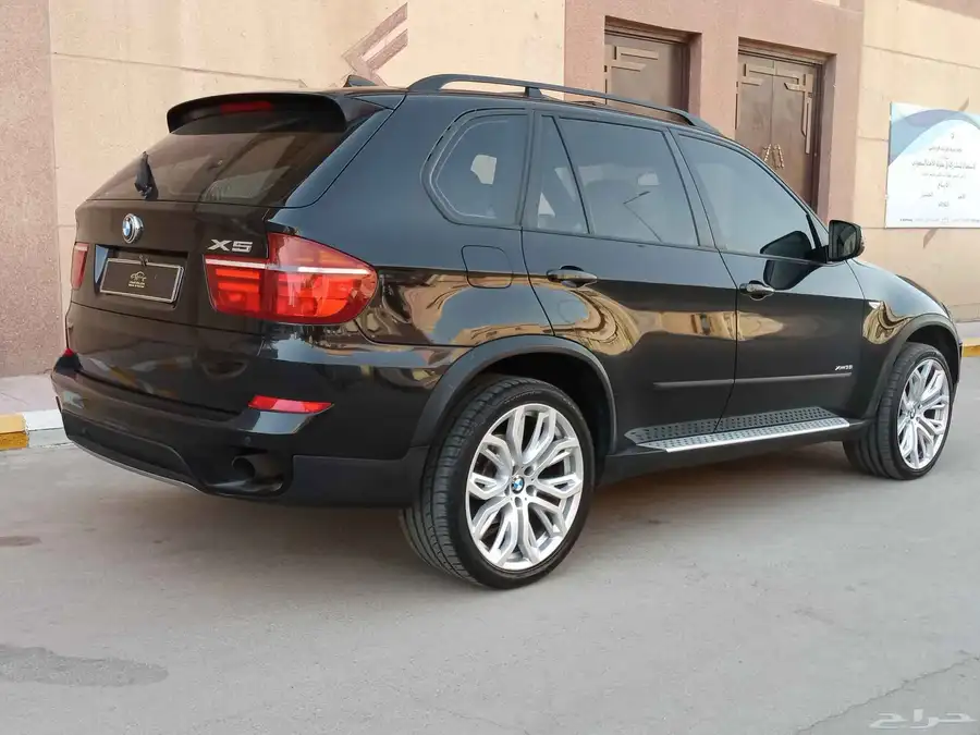 بي ام دبليو ( 2011 ) X5 نظيف بحالة ممتازة 7