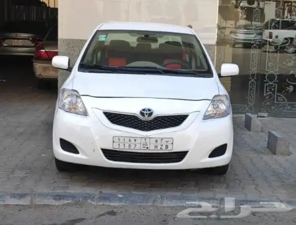 ياريس 2012 فل كامل 1