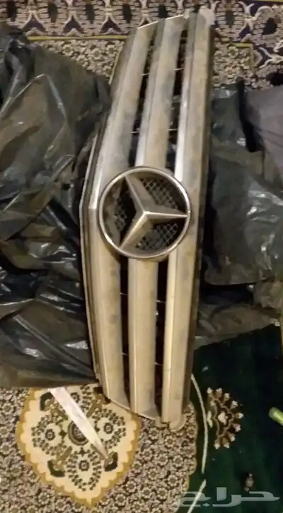 شبك امامي مرسيدس c 300 amg موديل 2008 إلى 2014 0