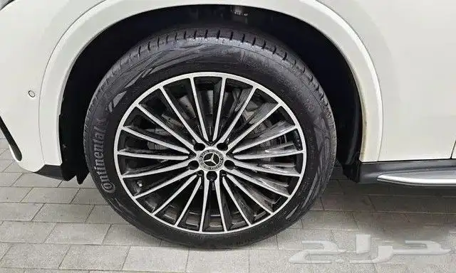 مرسيدس-بنز GlC300 كوبيه 2024 استيراد من كوريا -معرض العصيمي 2