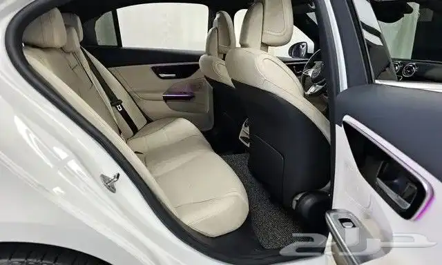 مرسيدس C300 2023 استيراد كوريا 9