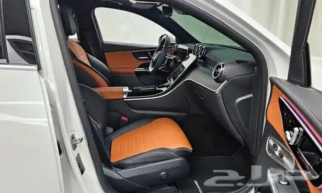 مرسيدس-بنز GlC300 كوبيه 2024 استيراد من كوريا -معرض العصيمي 7