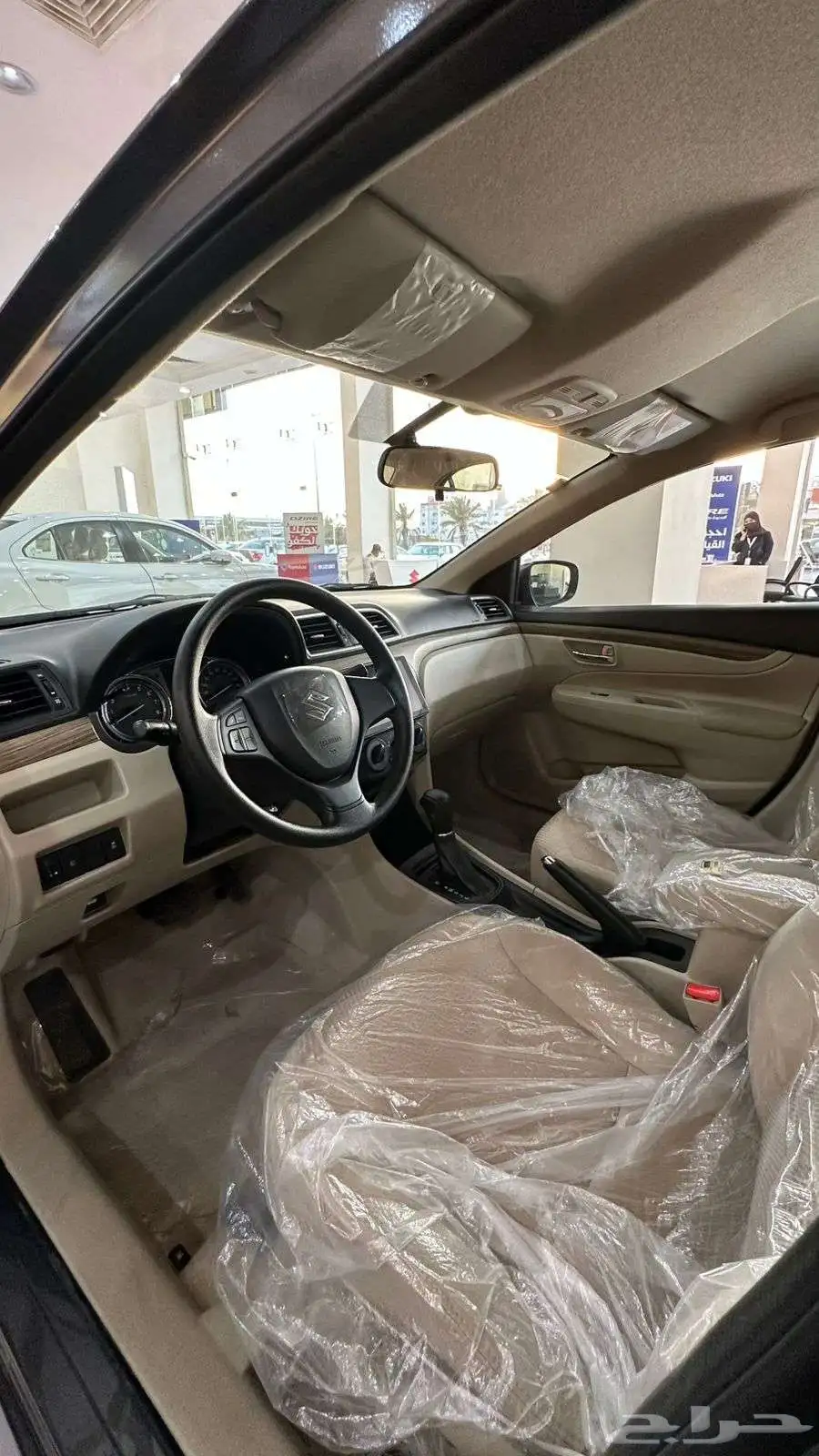 سوزوكي سياز 2025 5