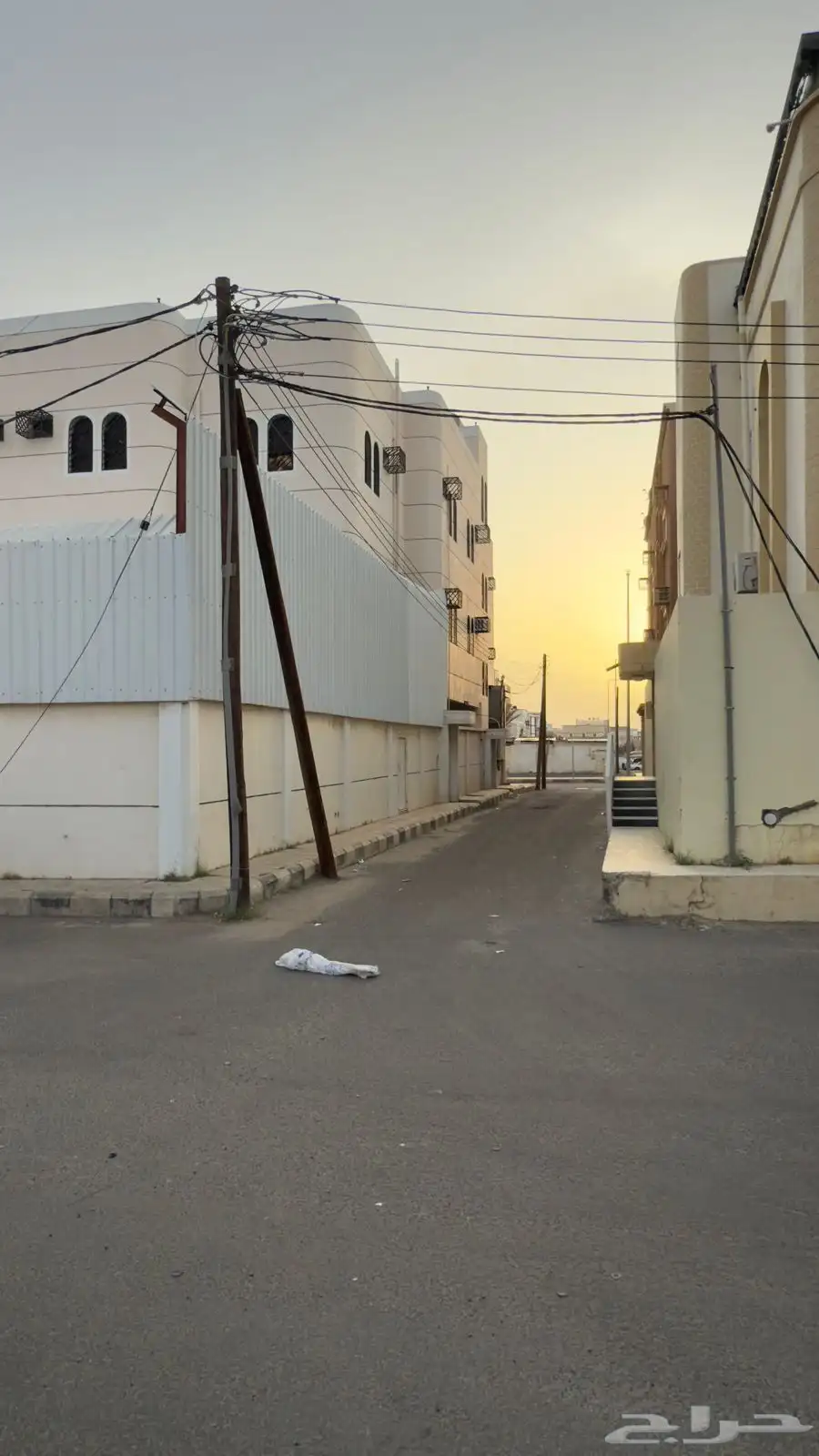 عمارة تجارية في الرصراص مساحة الأرض 800 2