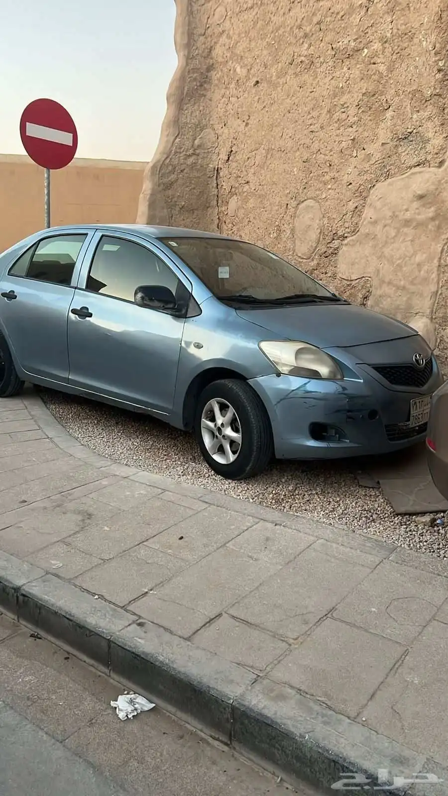 للبيع يارس 2011__ ممشى 280.000km __الجير تماتيك ___ 0
