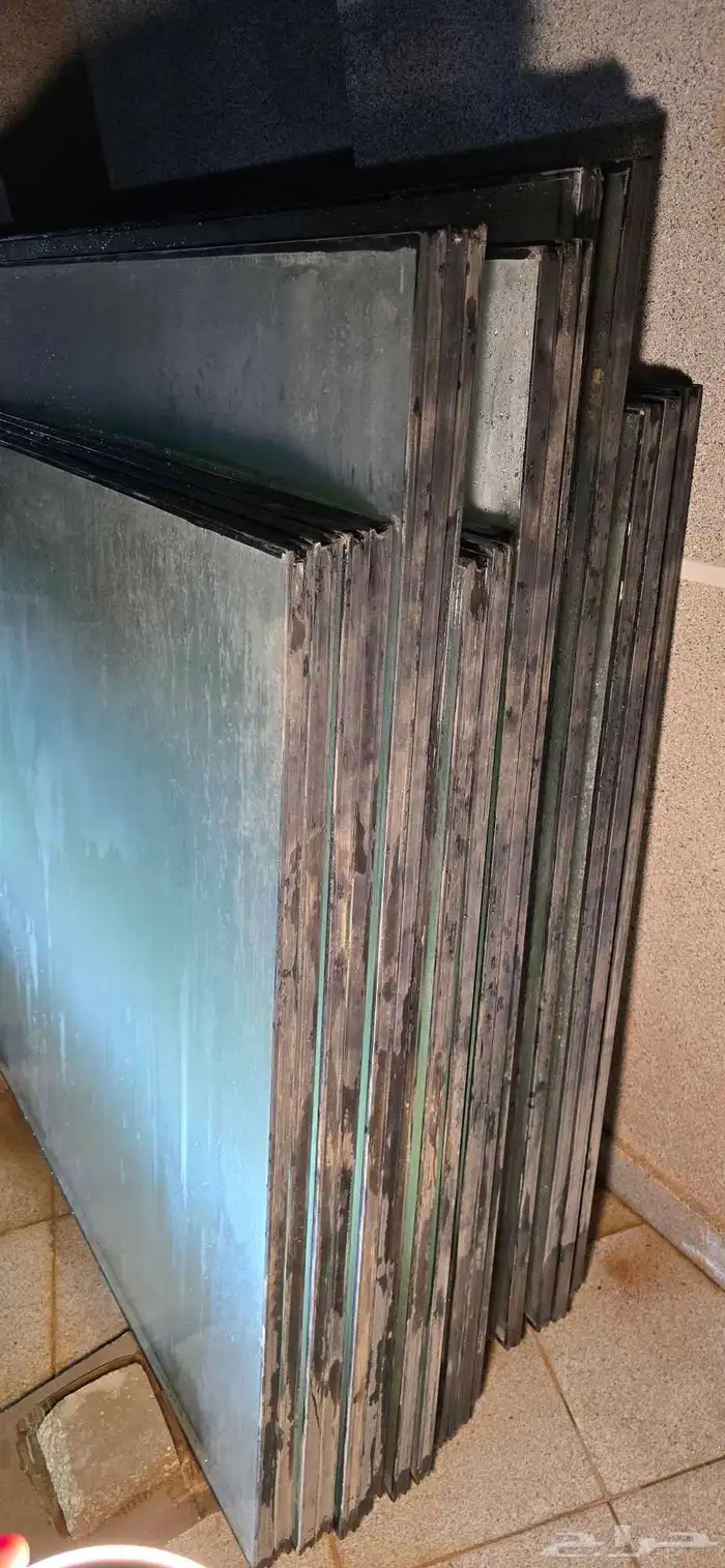 زجاج سكريت 1