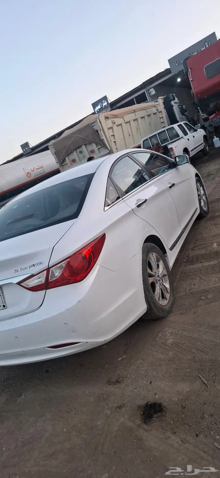 HYUNDAI SONATA 2011 3