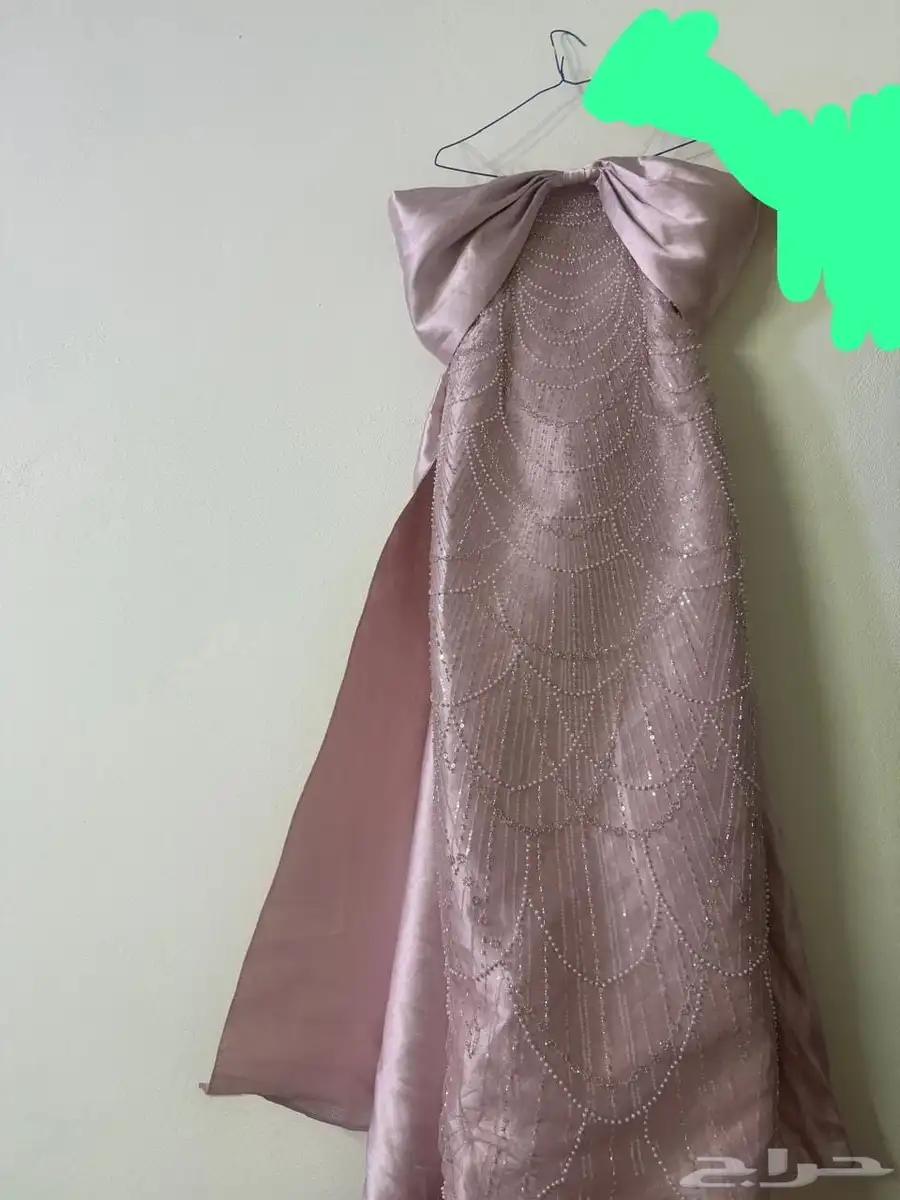 فساتين مناسبات بأسعار مخفضة. 0